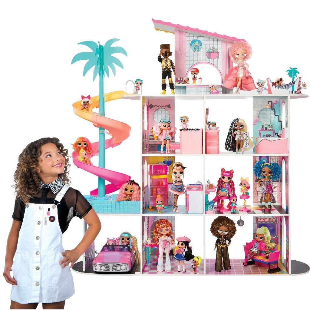 Mdr. surprise omg maison de couture poppnhuis