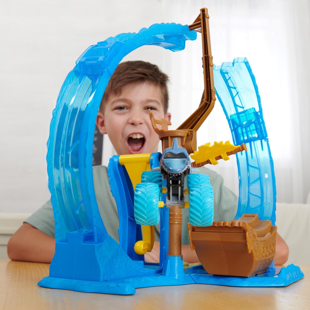 Monster Jam Megalodon Loop of Doom Ensemble de jeu de cascade