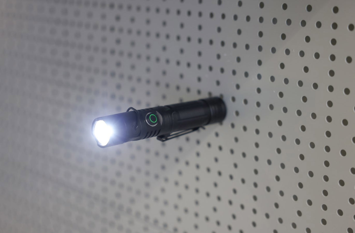 Lampe de poche LED rechargeable flexfire 1000