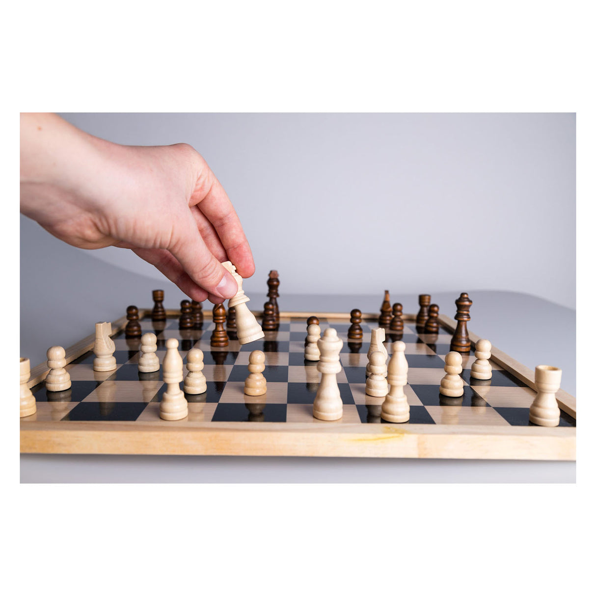 Pièces d'échecs de jeux de clown en bois, 32 pcs.