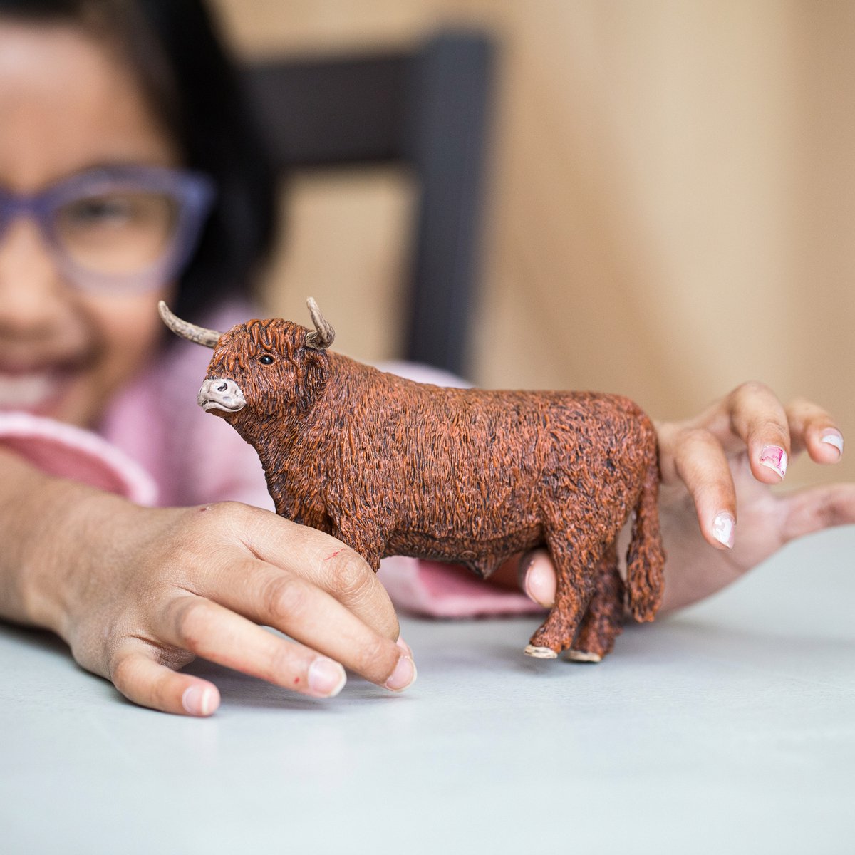 Monde agricole Schleich - Taureau des Highlands - Figurine de jeu - Jouets pour enfants pour garçons et filles - 3 à 8 ans - 13919