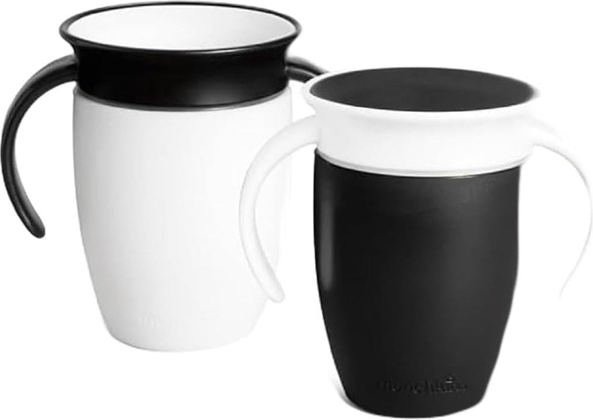 Munchkin drinkbeker - miracle trainer cup 2-pack - 360 graden babybeker - bpa-vrij, met handgrepen - lekvrije drinkbeker - vaatwasmachinebestendig - geschikt voor baby's vanaf 6 maanden en ouder - set van 2 - zwart wit - 207 ml
