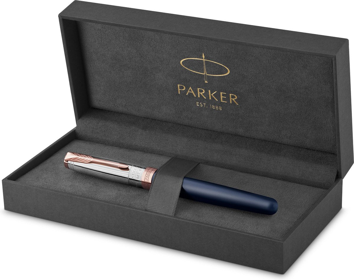 Stylo roller Parker Sonnet | Collection Intrepid Journeys, édition Mont Fuji | laque bleue et argent massif avec détails en or rose | plume fine avec encre noire | emballage cadeau
