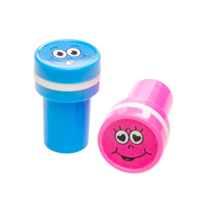 Couleur du timbre du visage souriant Duckiez