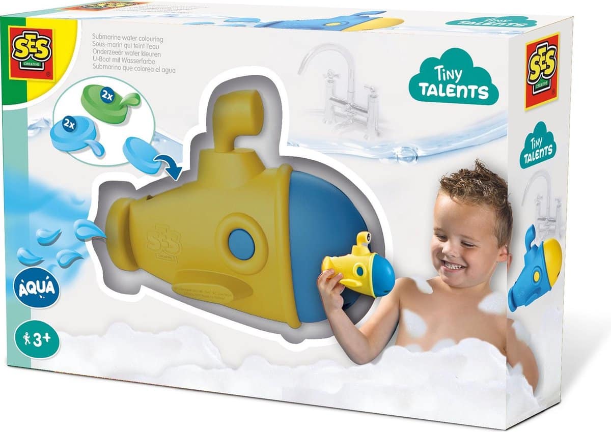 Ses petits talents de coloration à l'eau avec un sous-marin