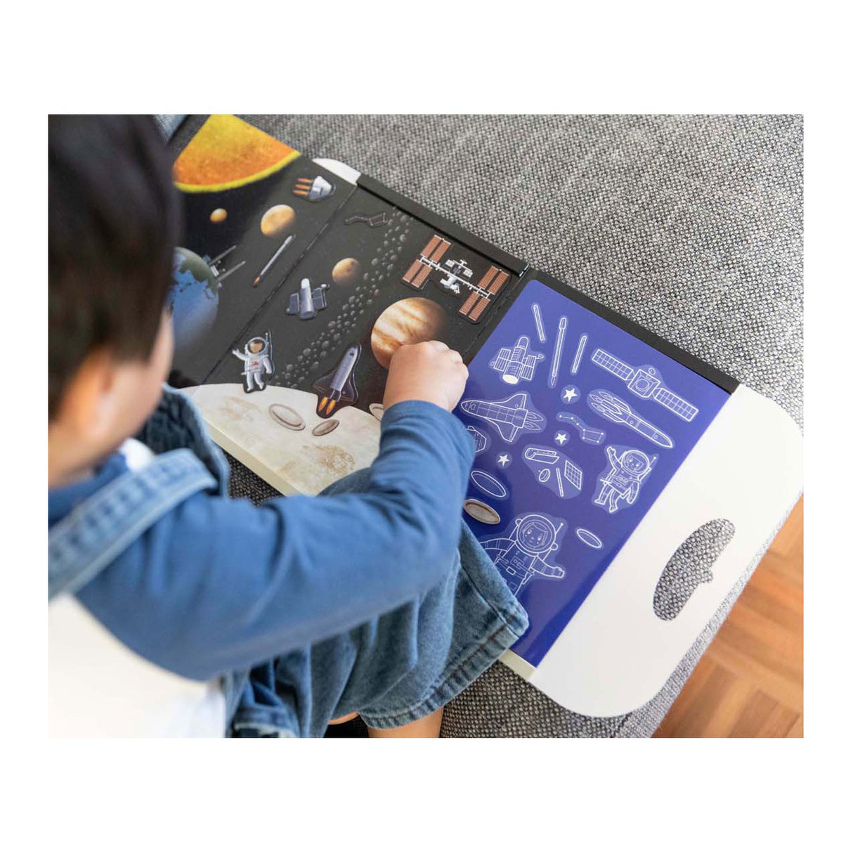 Selecta magna carry - livre magnétique explorateur de l'espace