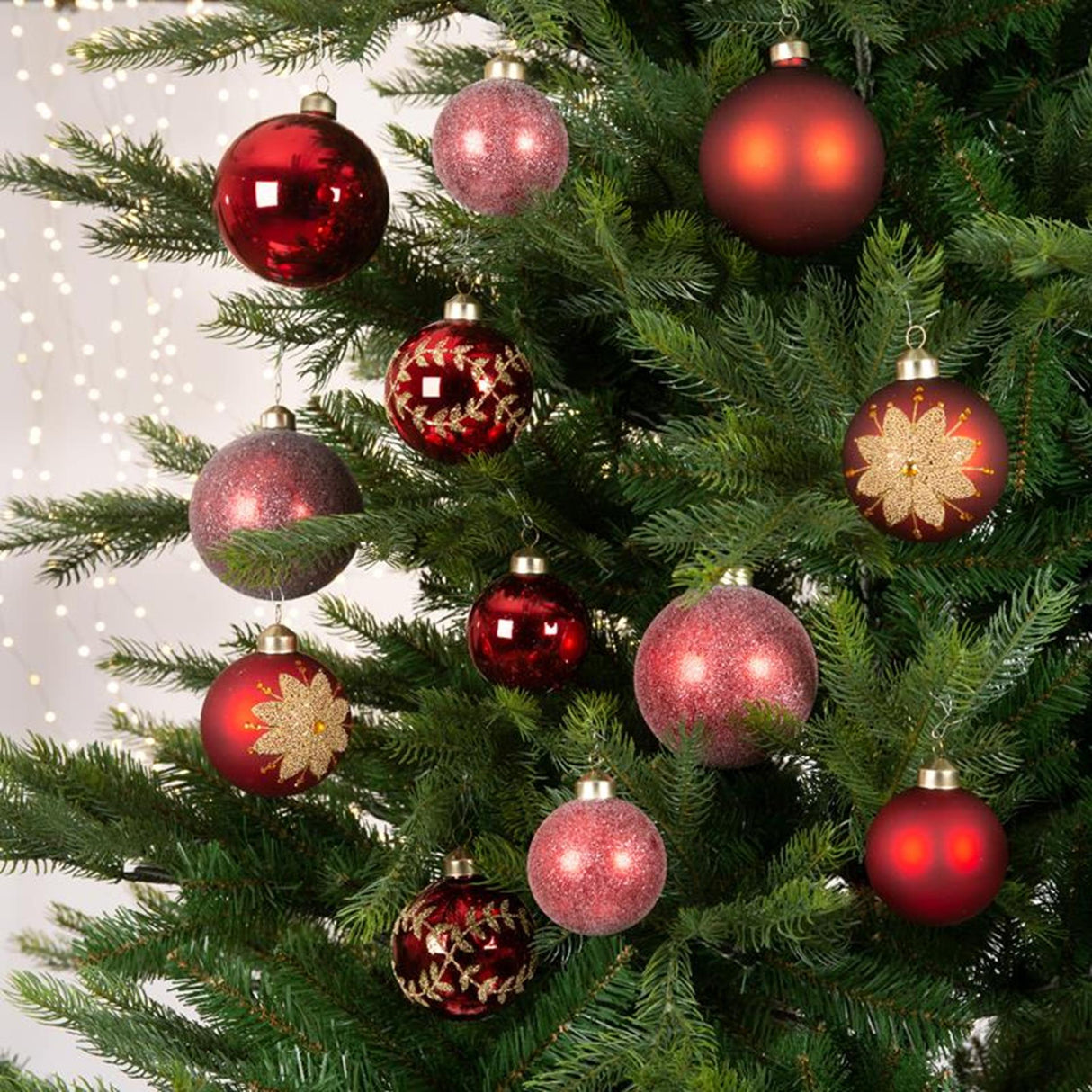 Decoris Boîte de mélange de boules de Noël en verre 12 pièces rouge