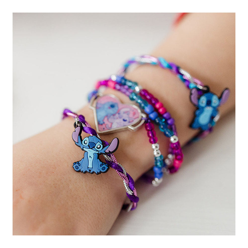 Réaliser des bracelets au point totum