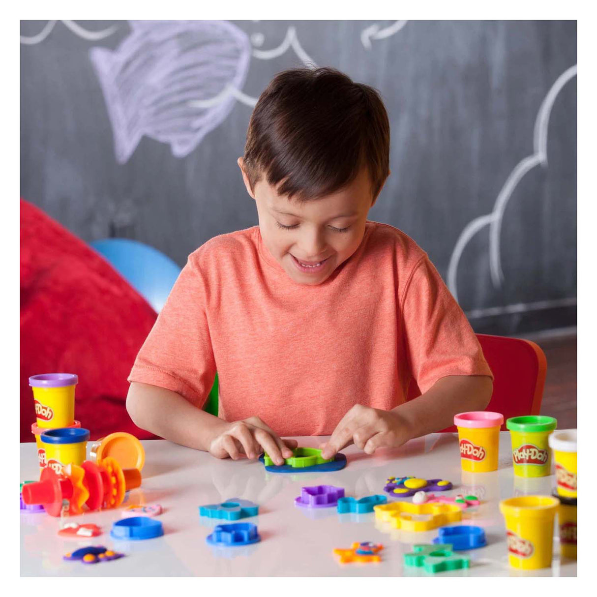 Boîte à outils Hasbro Play-Doh avec +30 pièces 10 pots en argile