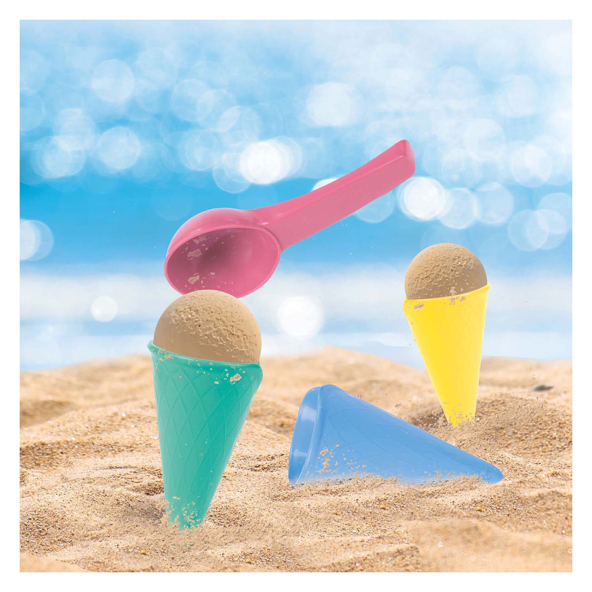 Toi-toys joue des glaces de plage avec 4 cornets et une cuillère