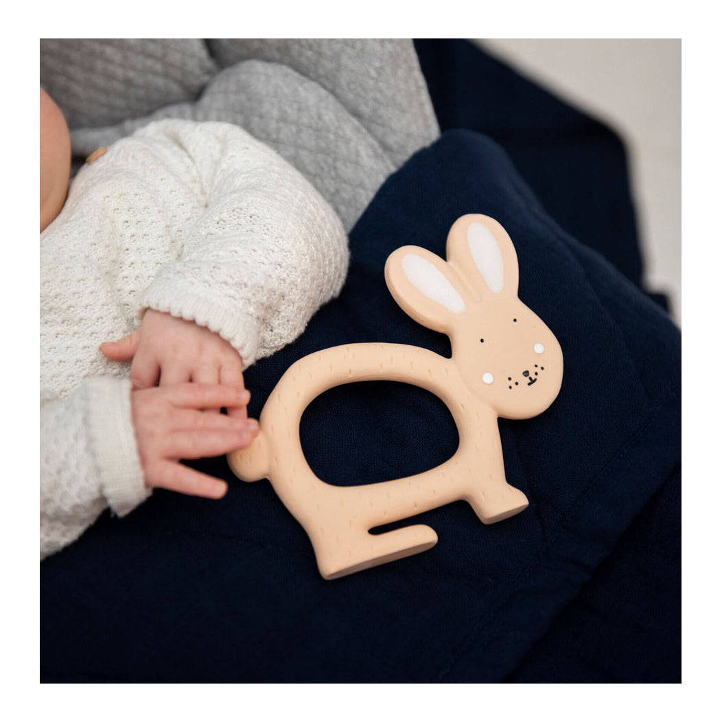 Trixie Natural Rubber Grab Toy Mme Rabbit