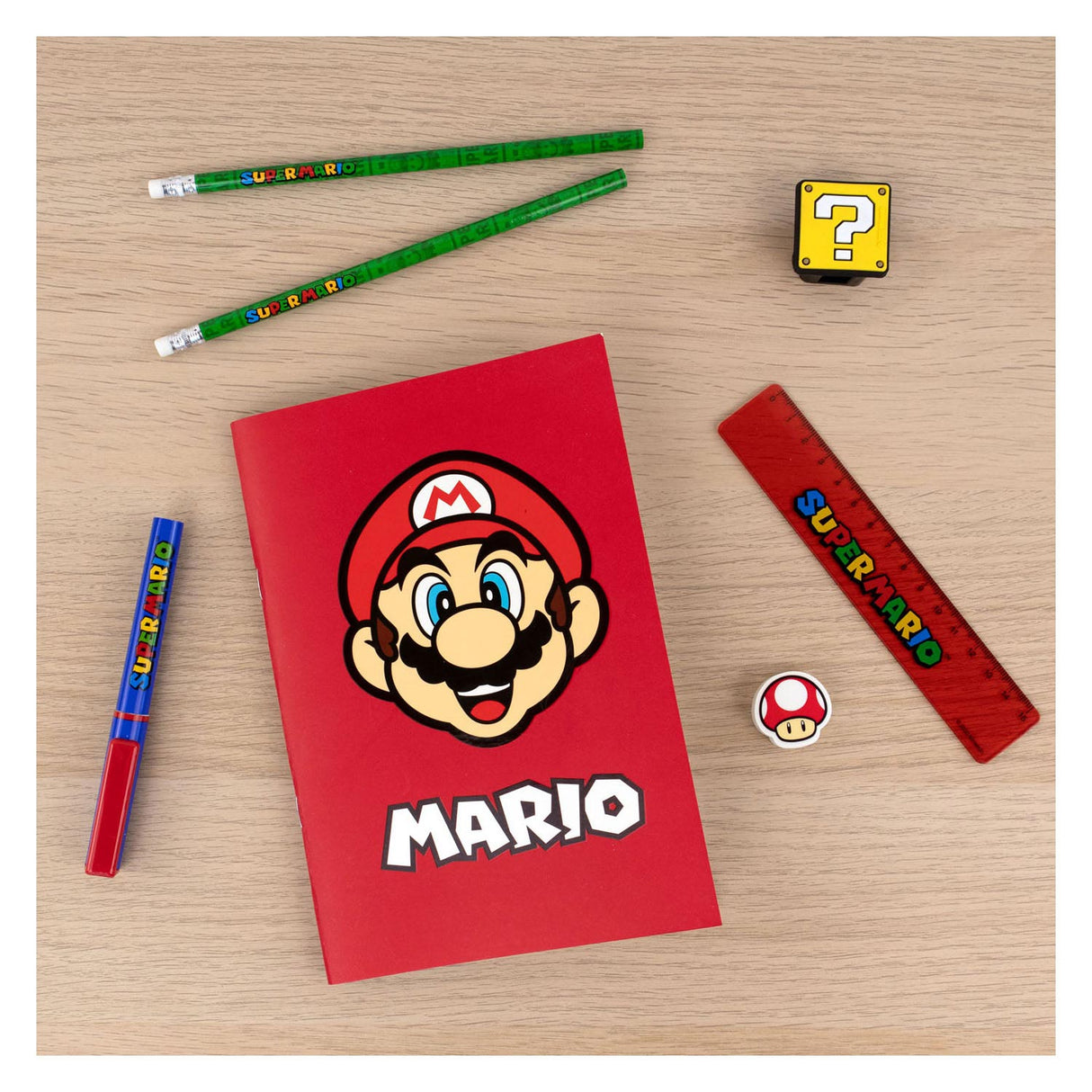 Ensemble d'écriture Undercover Super Mario, 7 pièces.