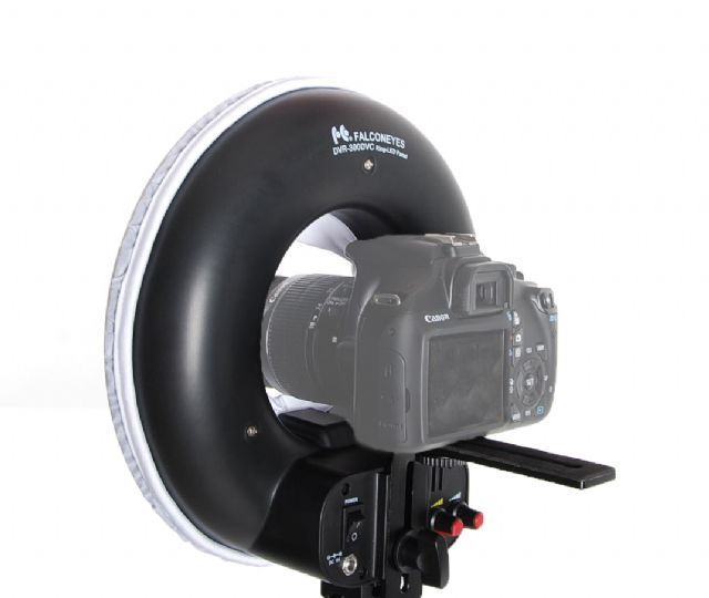 Lampe annulaire LED bicolore Falcon Eyes dimmable DVR-300DVC sur 230V