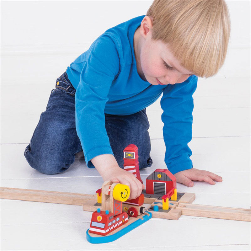 Rails en bois Bigjigs - caserne de pompiers