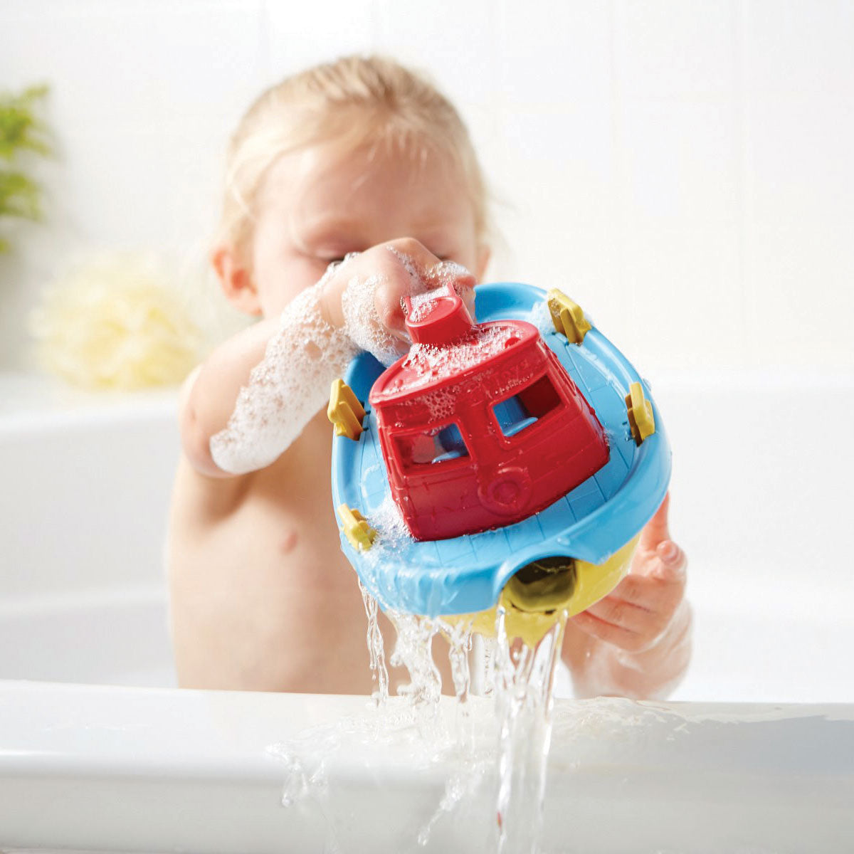 Remorqueur jouets verts - rouge bleu