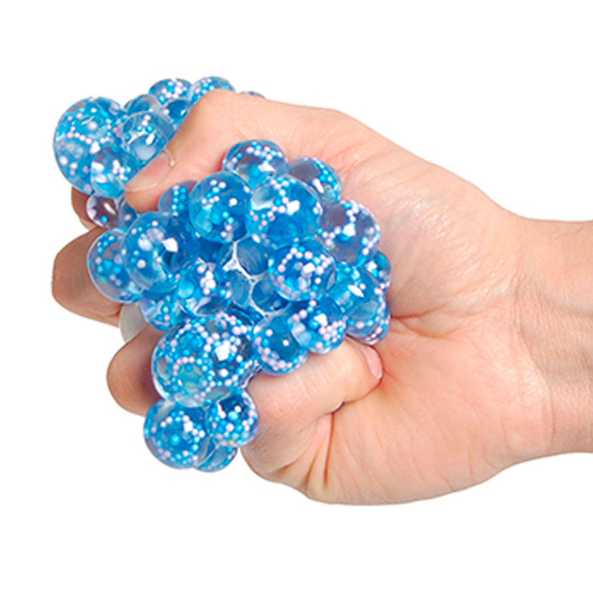 Presser la balle avec des perles d'eau