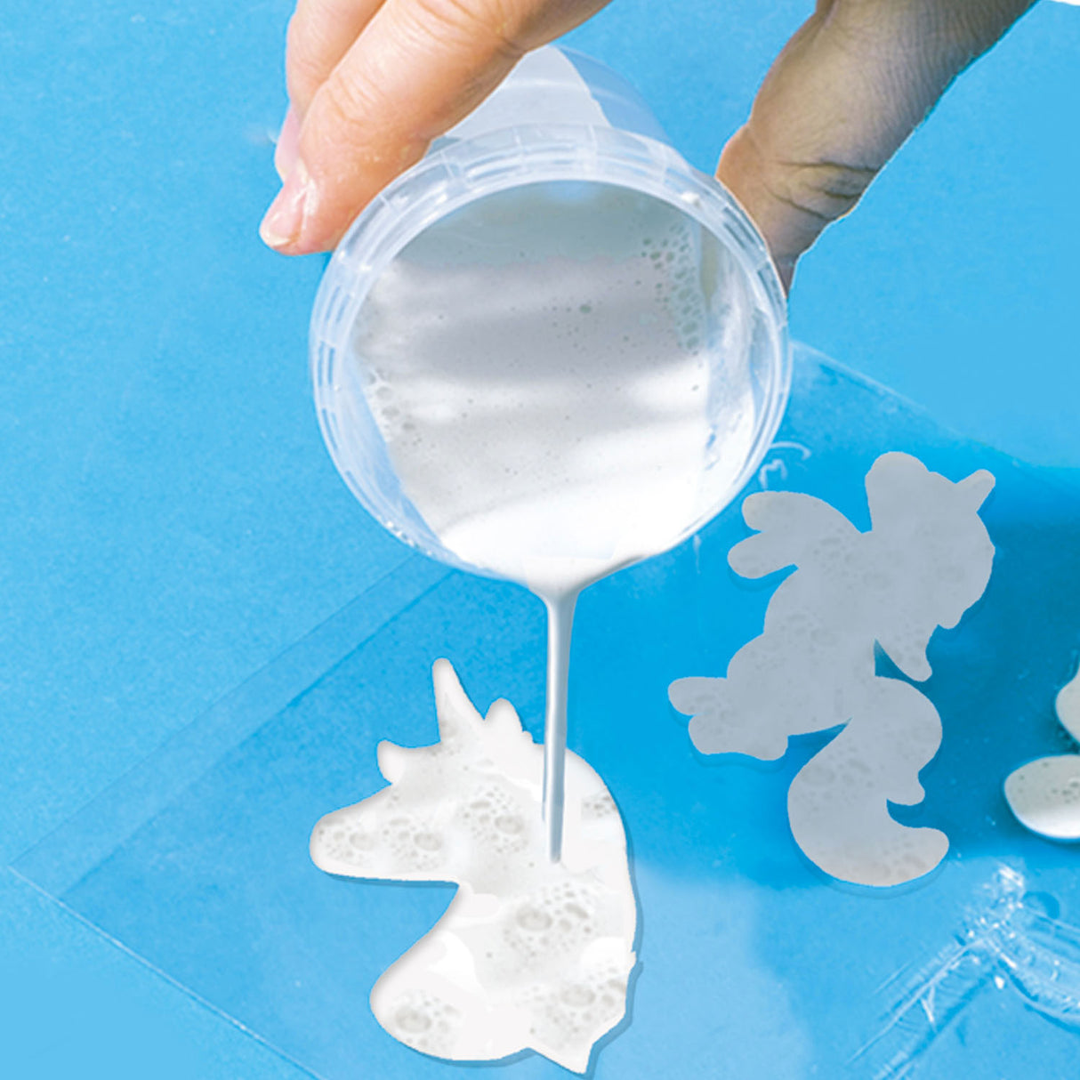 Ses moulage et peinture -licorne