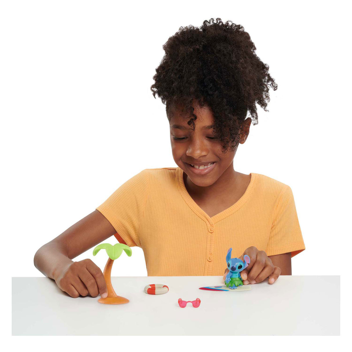 Figurine de jeu Spectron Stitch avec jeu de planche de surf, 5 pièces.