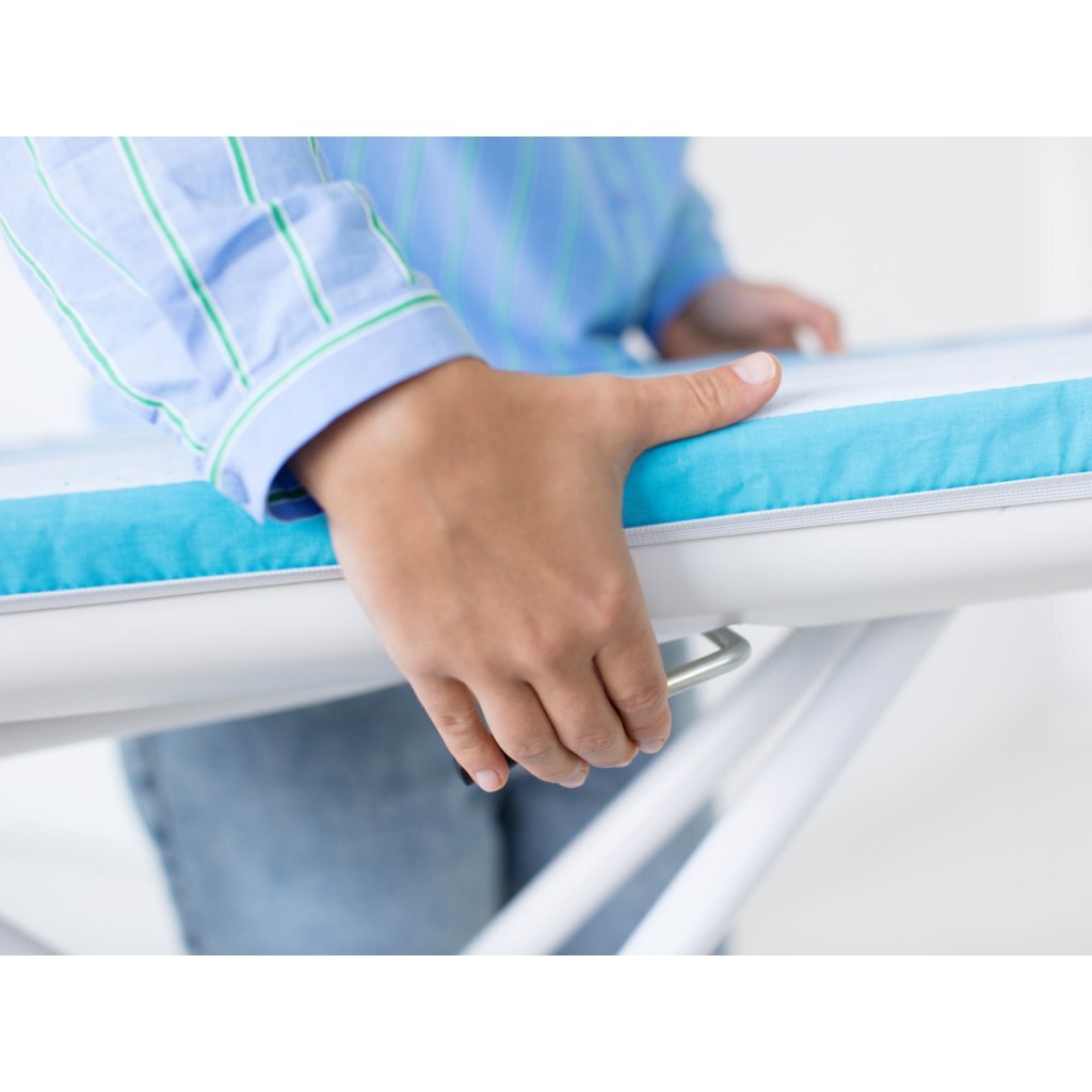 Leifheit Leifheit 76141 AirActive M Table à repasser 118x38 cm Blanc Bleu