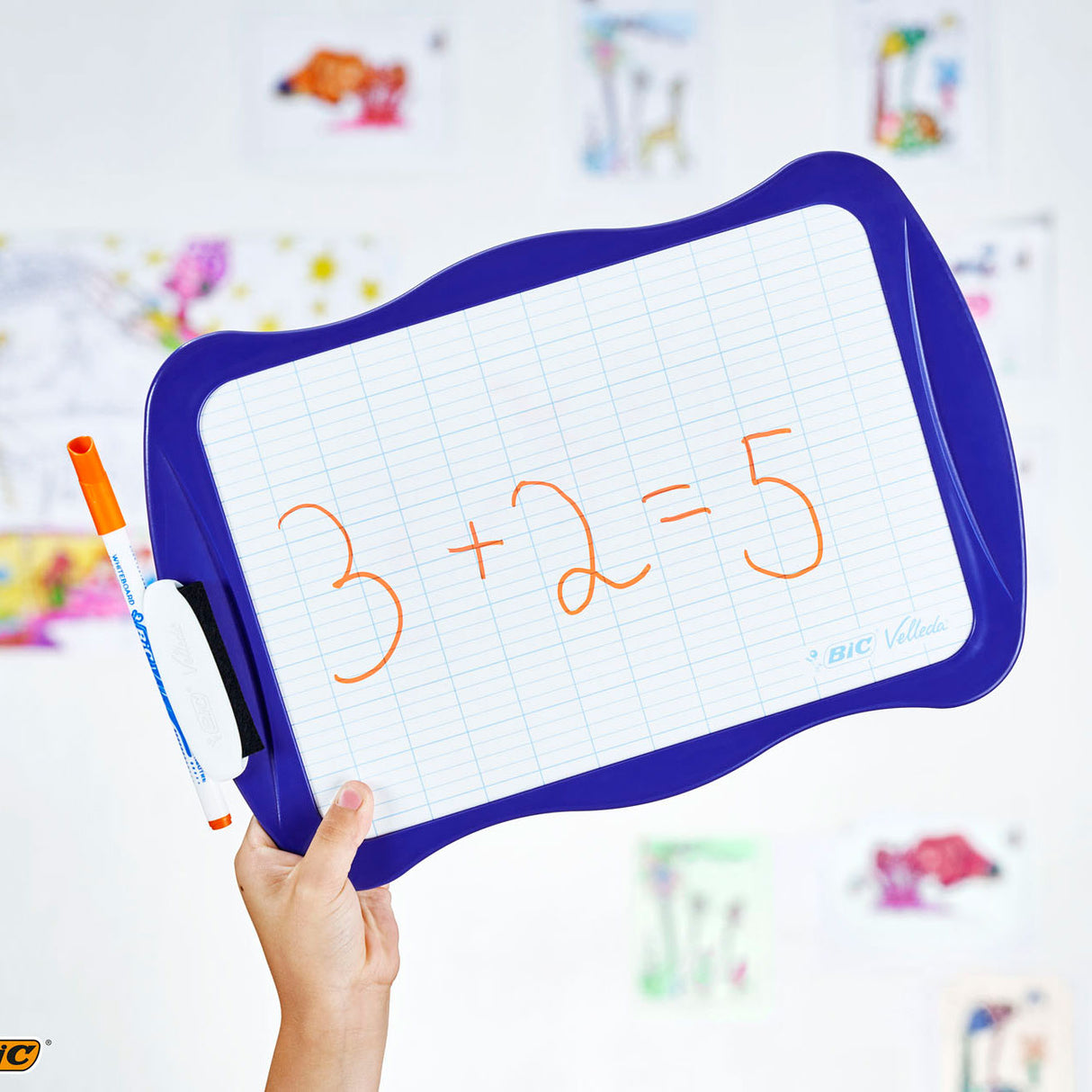 Tableau blanc double face Bic avec gomme et marqueur - jouet éducatif.