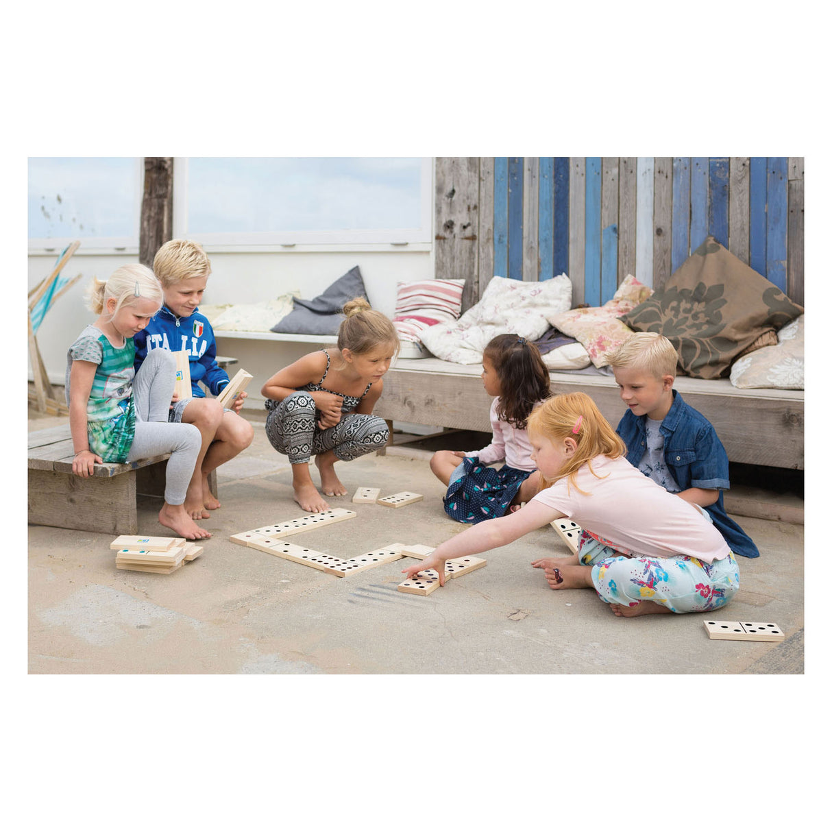 Bs Toys méga jeu de dominos en bois, 28 pièces.