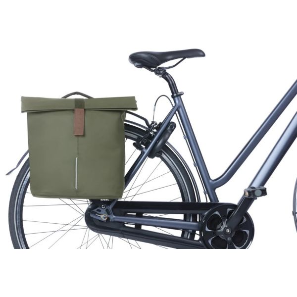 Sacoche de vélo double Basil City Mik 28 - 32 litres - vert mousse