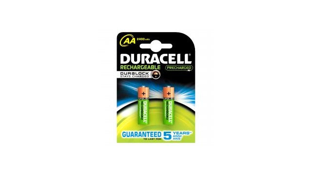 Piles rechargeables préchargées Duracell AA 2400mAh 2 pièces