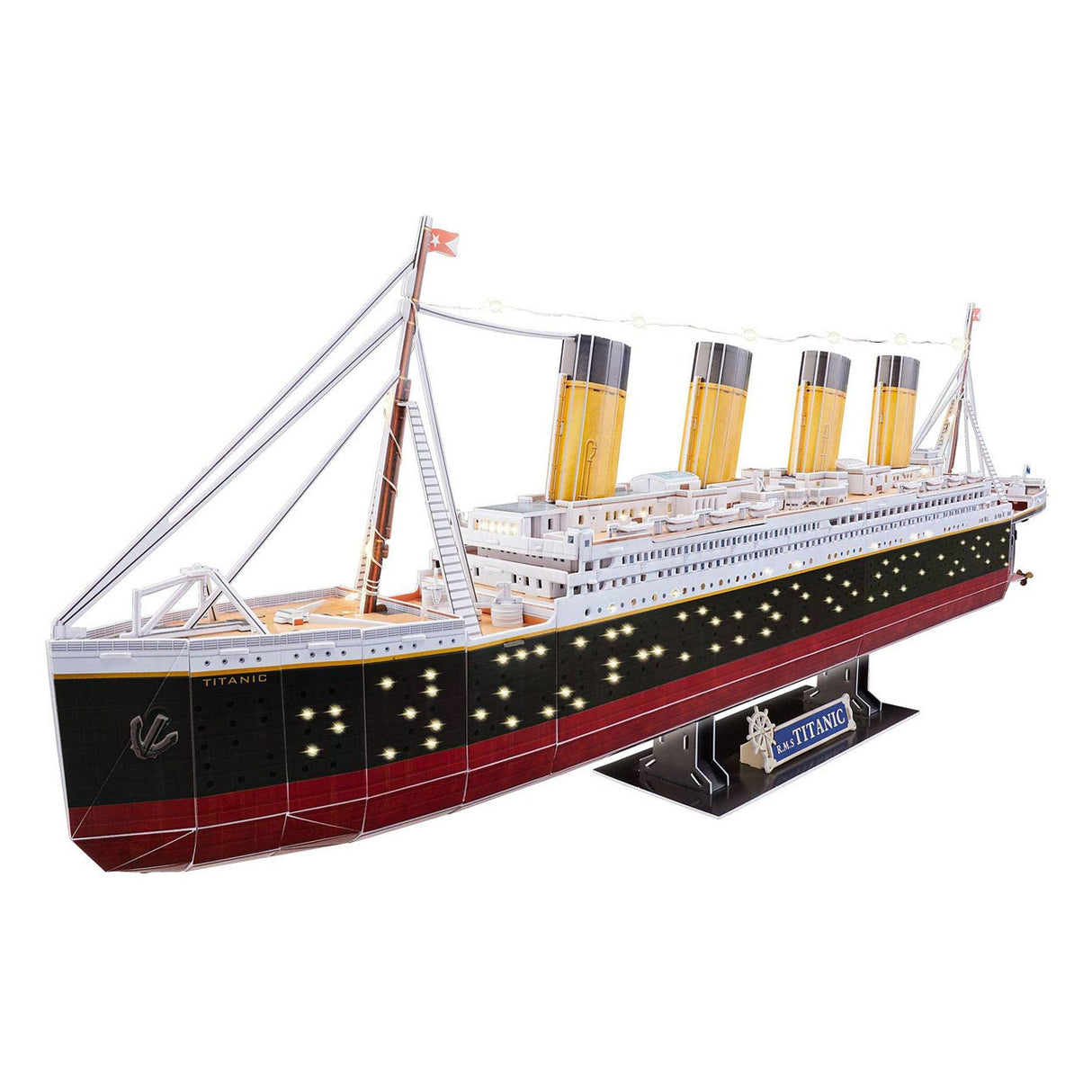 Kit de construction de puzzle 3D Revell - RMS Titanic LED Edition 266 pièces.