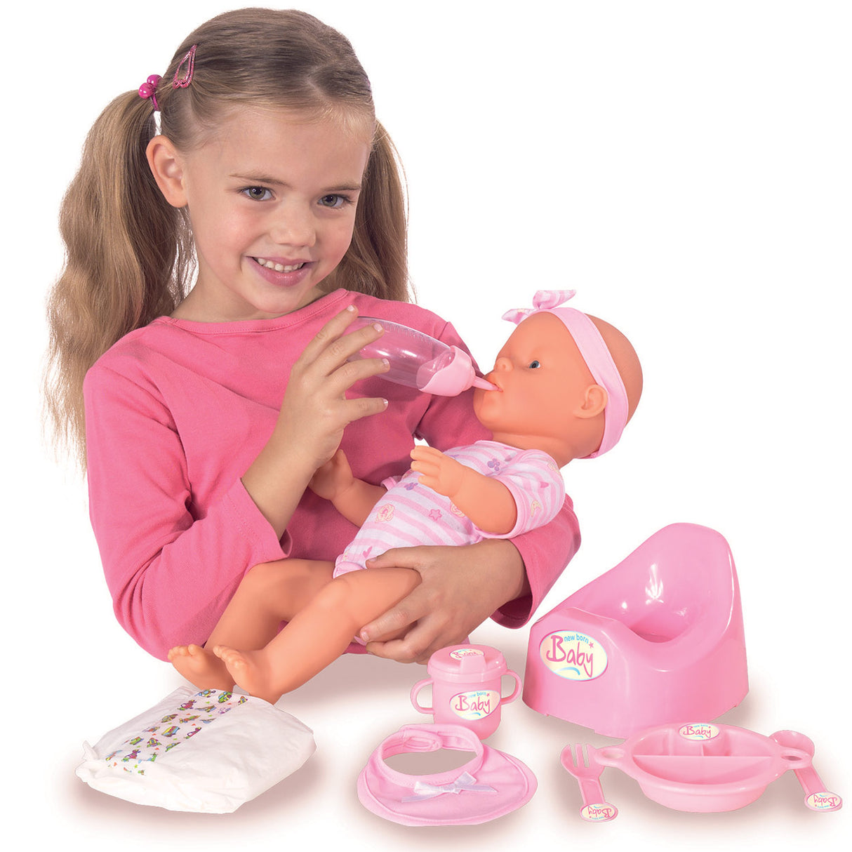 Simba - nouveau-né - poupée - 43 cm - yeux endormis - rose - fonction boire et faire pipi - poupée
