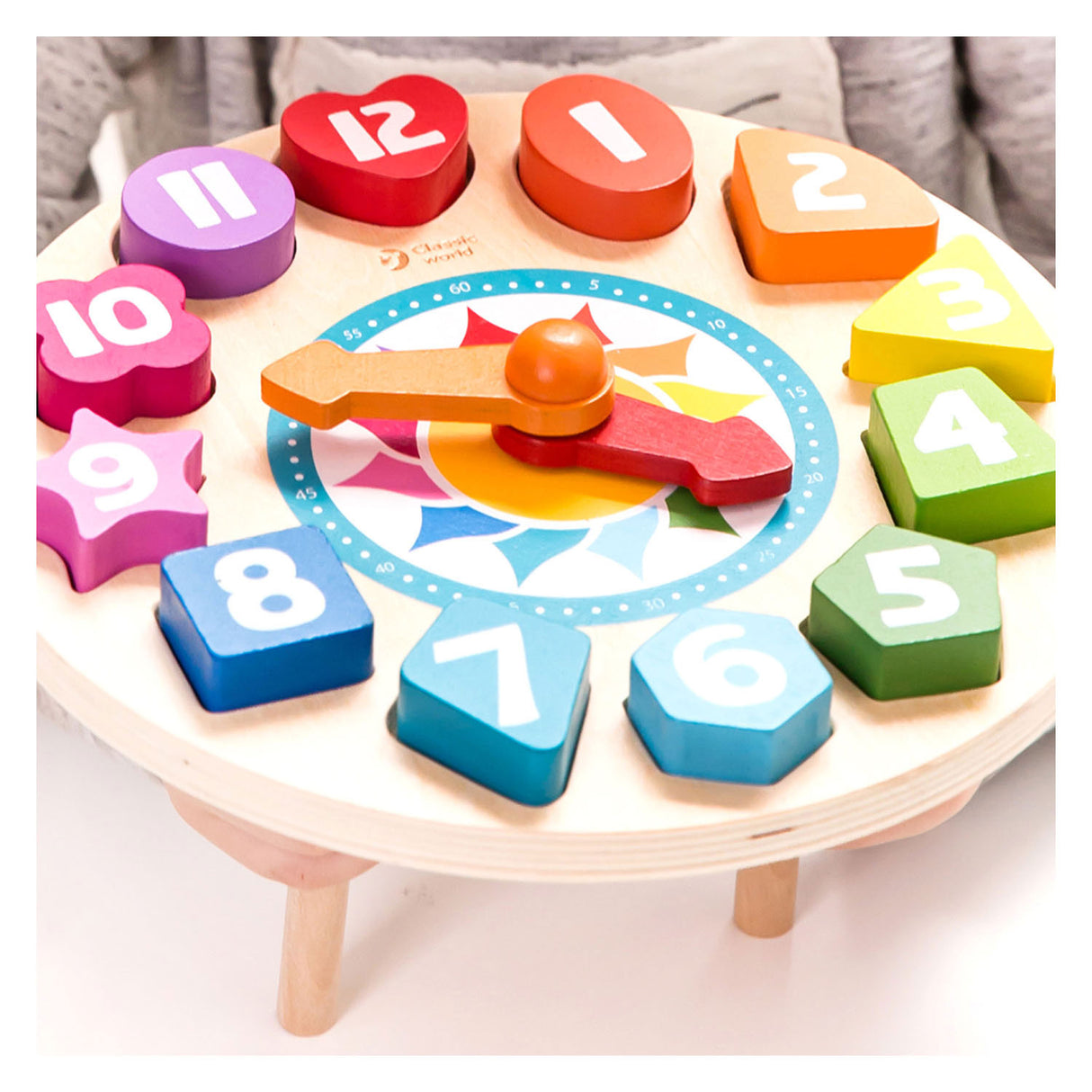 Horloge d'apprentissage en bois du monde classique avec formes tic-tac, 15 pcs.