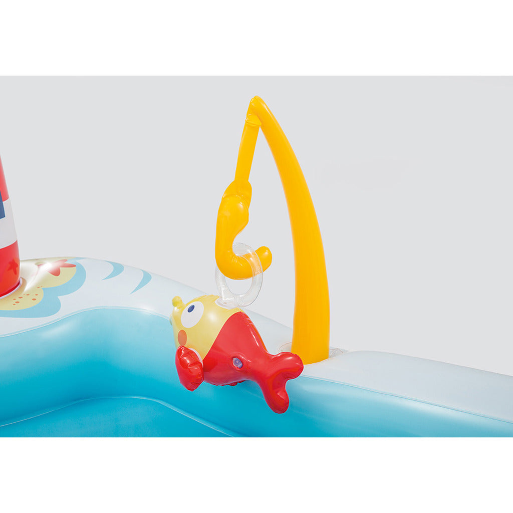 Pêche à la piscine