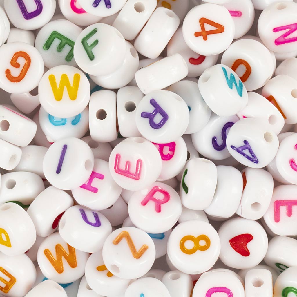 Perles et chiffres de lettres et chiffres de la société Creativ, 200 pièces.