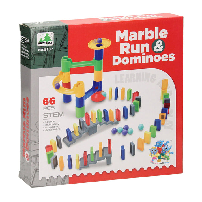 Piste de billes avec dominos, 66 pièces.