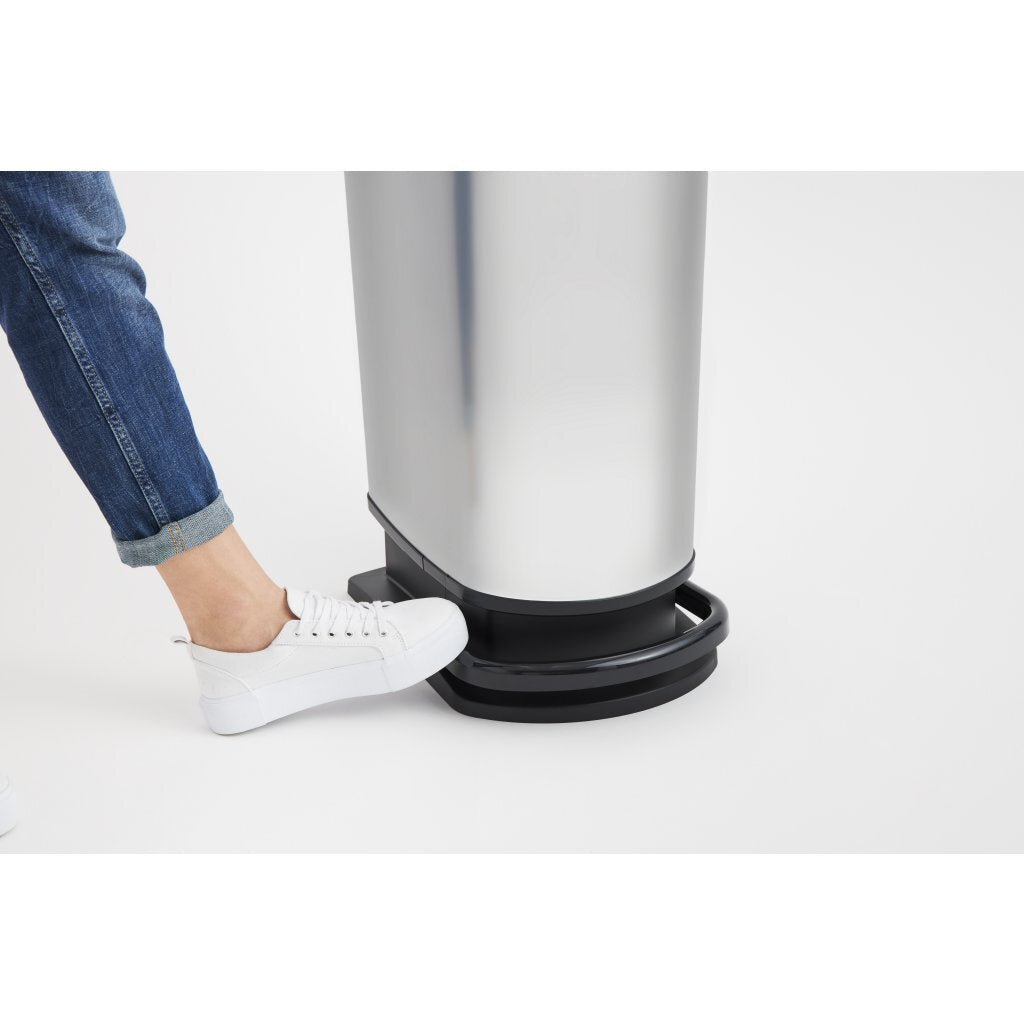 Poubelle à pédale Rotho Paso 50l argent métallisé