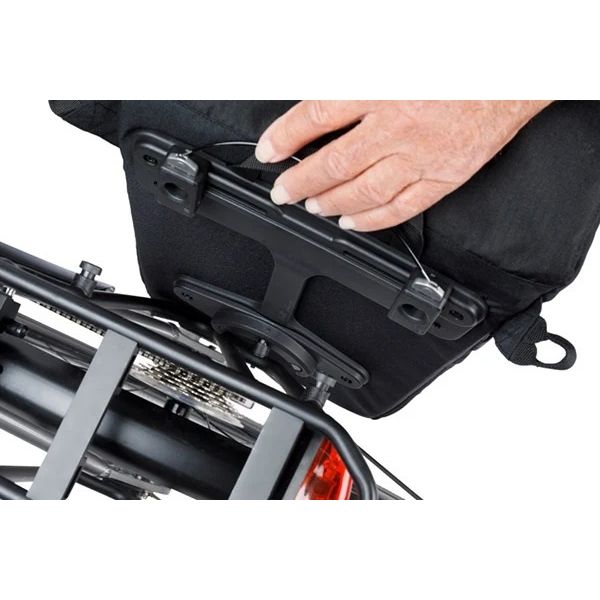Basil sac à bandoulière pour vélo move mik studs 14 litres 14 x 24 x 34 cm - noir