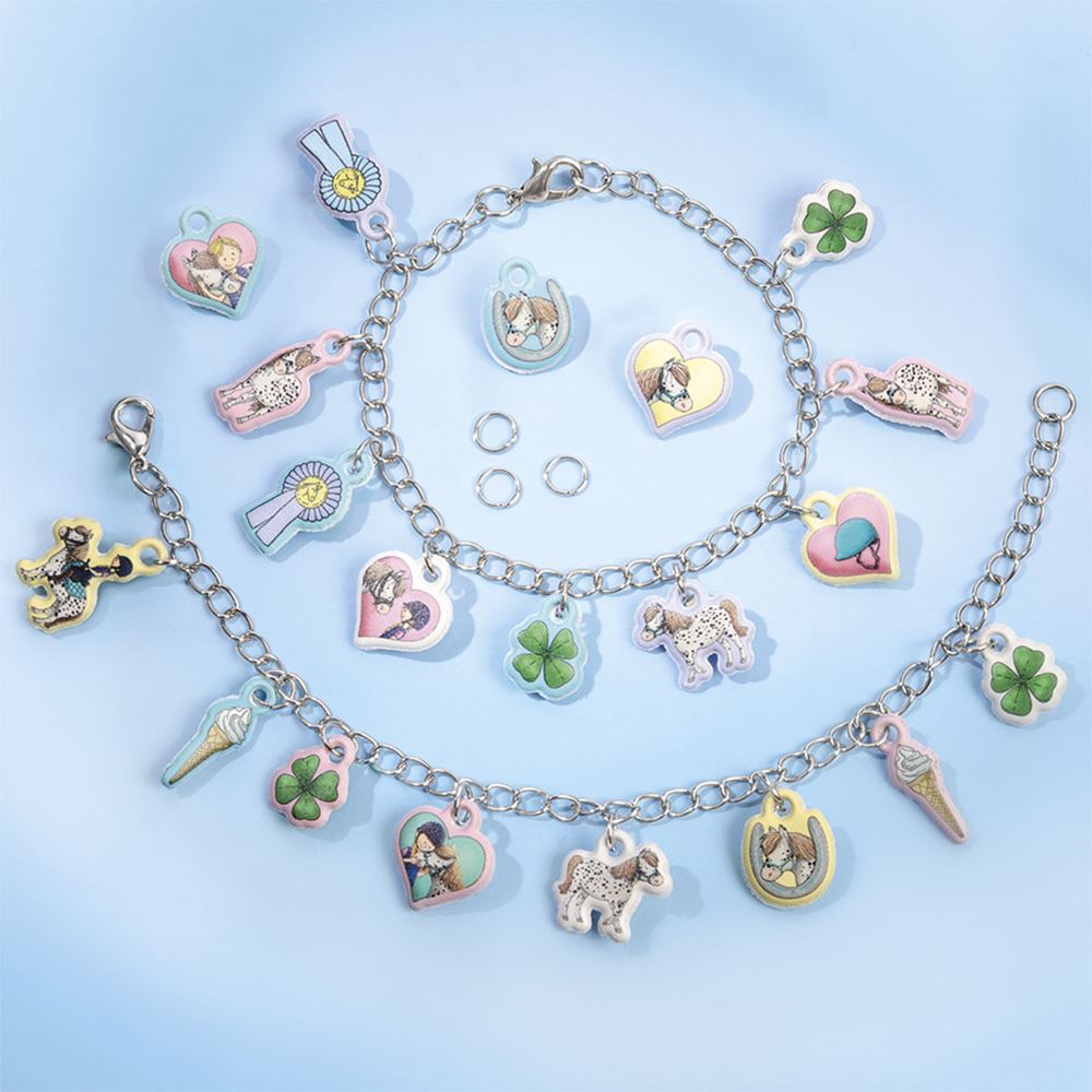 Dot fabrique les bracelets poney. 3+
