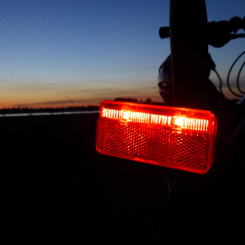 Schwalbe Busch Müller Feu arrière LED Toplight Line Plus Feu arrière B M Toplight Line Brake Plus