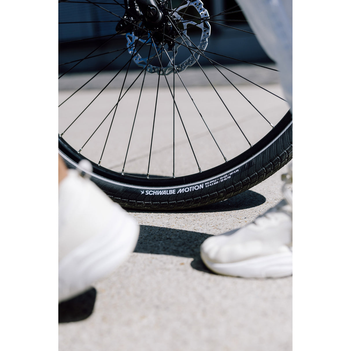 Schwalbe benelux b.v. Schwalbe Pneu Motion Big Apple 55-622 +R Noir