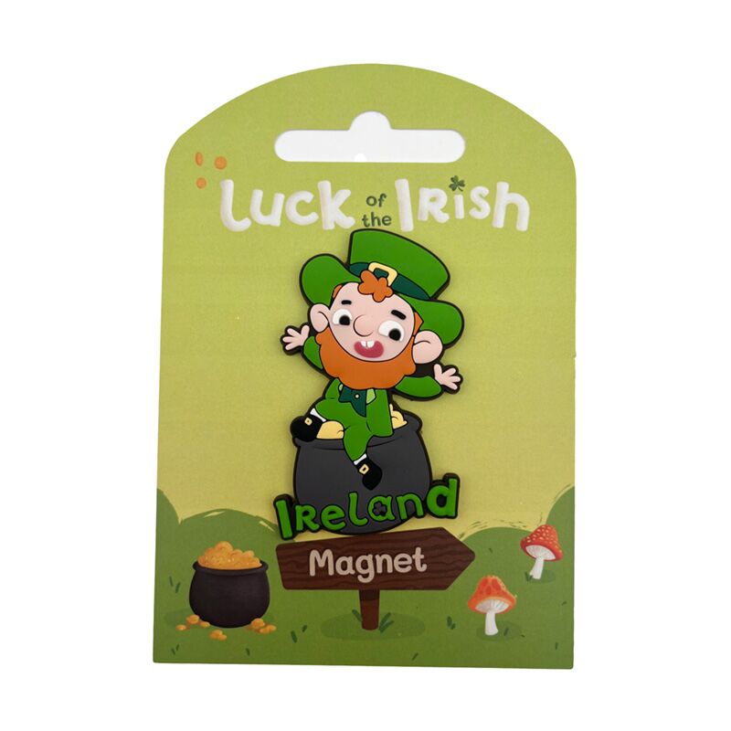 Aimant irlandais de PVC de lutin de chance d'Irlande