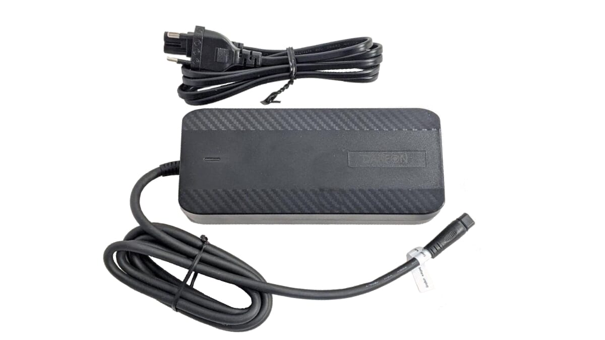 Darfon Charger 2A étapes de batterie DT intégrées Type G