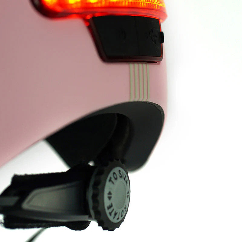 Casque de melon avec l'éclairage E-Series Lotus XL-XXL
