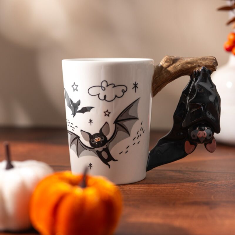 Mug en céramique avec anse en forme de chauve-souris
