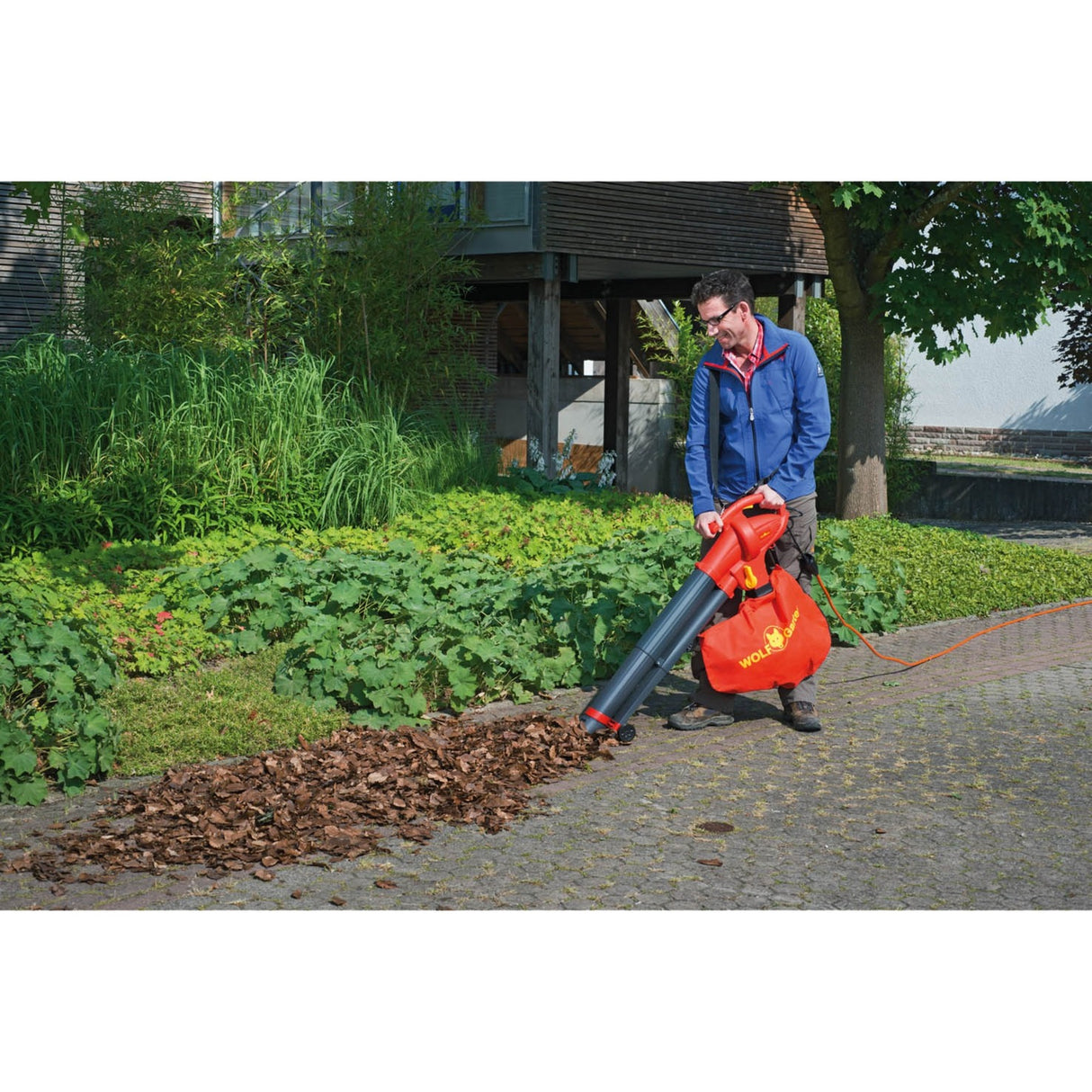 Louleur de feuilles électriques de Wolf-Garten LBV 2600 E