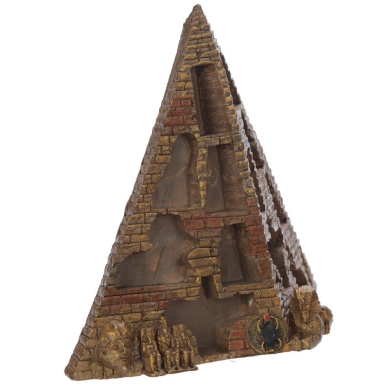 Exposition mondiale des collectionneurs de pyramides égyptiennes