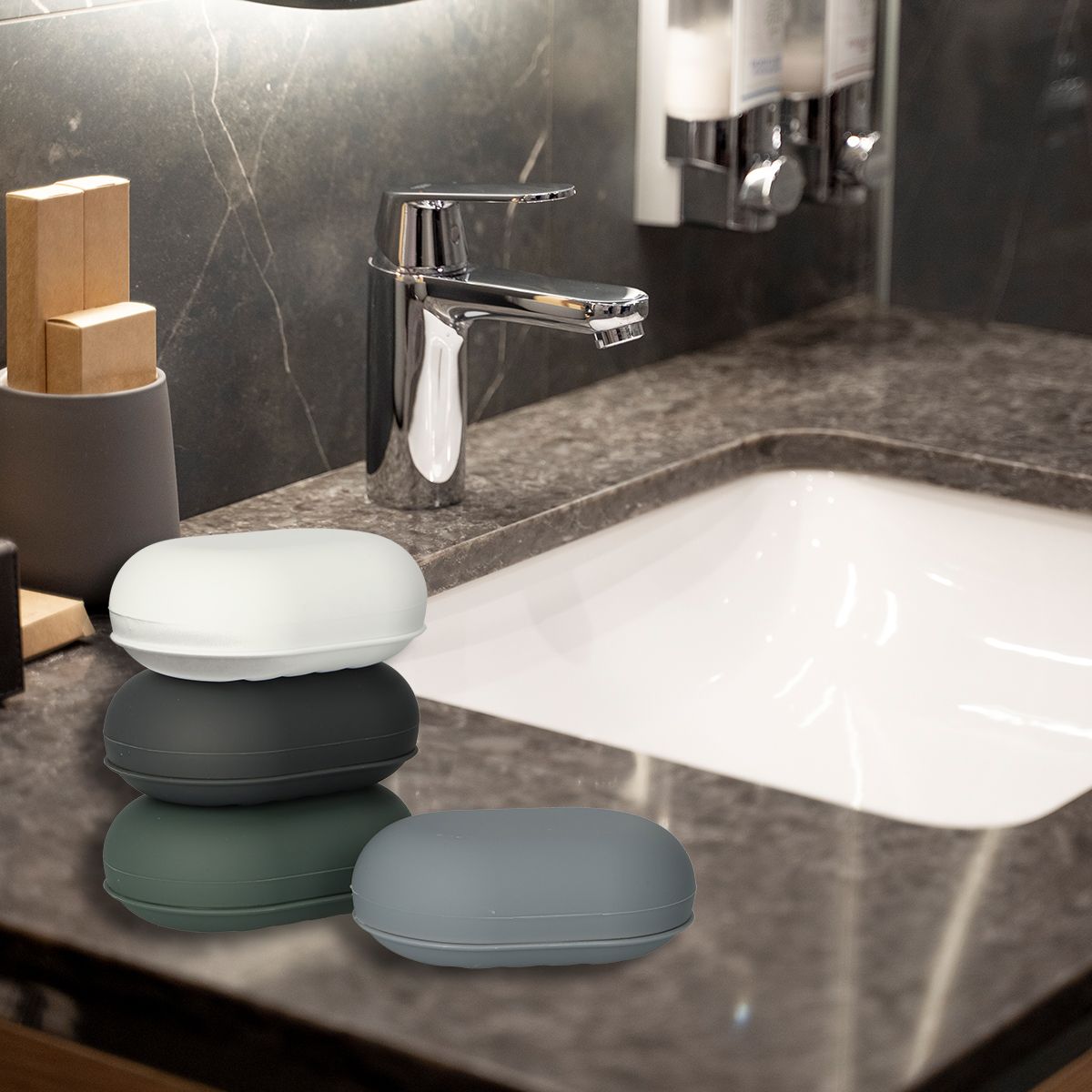 Boîte à savon ludique pour le bain soft-touch assortie
