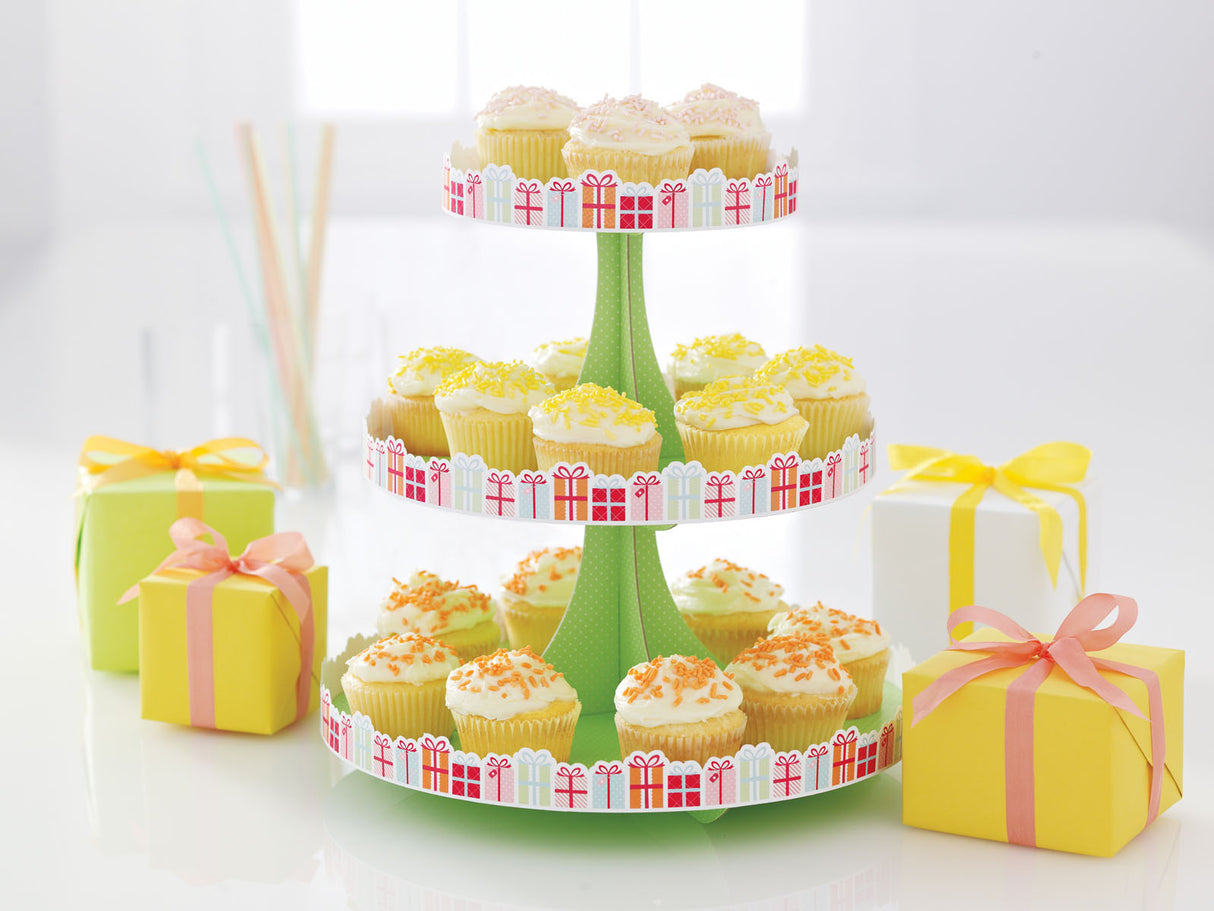Martha Stewart • présentoir à cupcakes festif et moderne