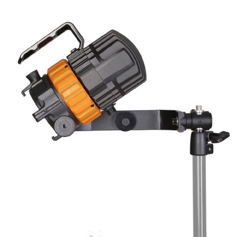 Falcon Eyes Bi-Color Mini a conduit Fresnel P-5AD 50W