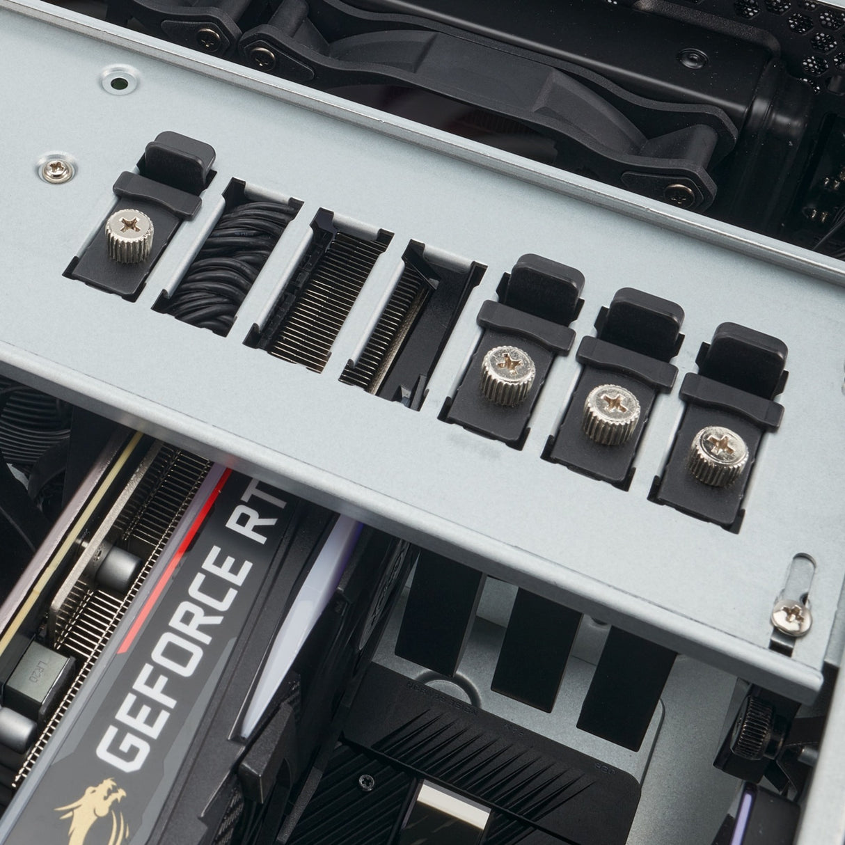 Boîtier rack Silverstone rm44 (noir | 4u | usb type-c | 2x ventilateur de boîtier 80 mm inclus)