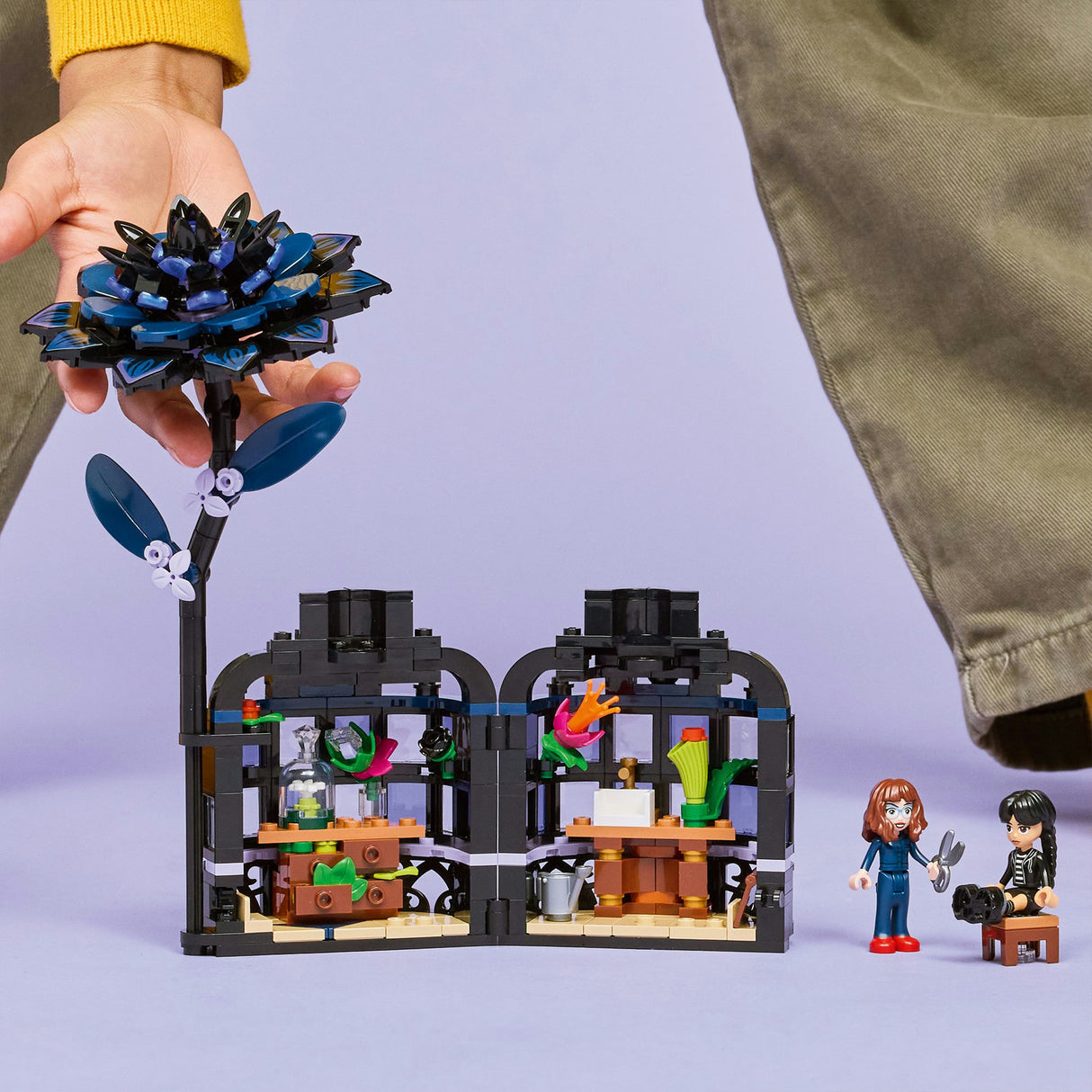 Lego ® Mercredi Dahlia Noir - 76784