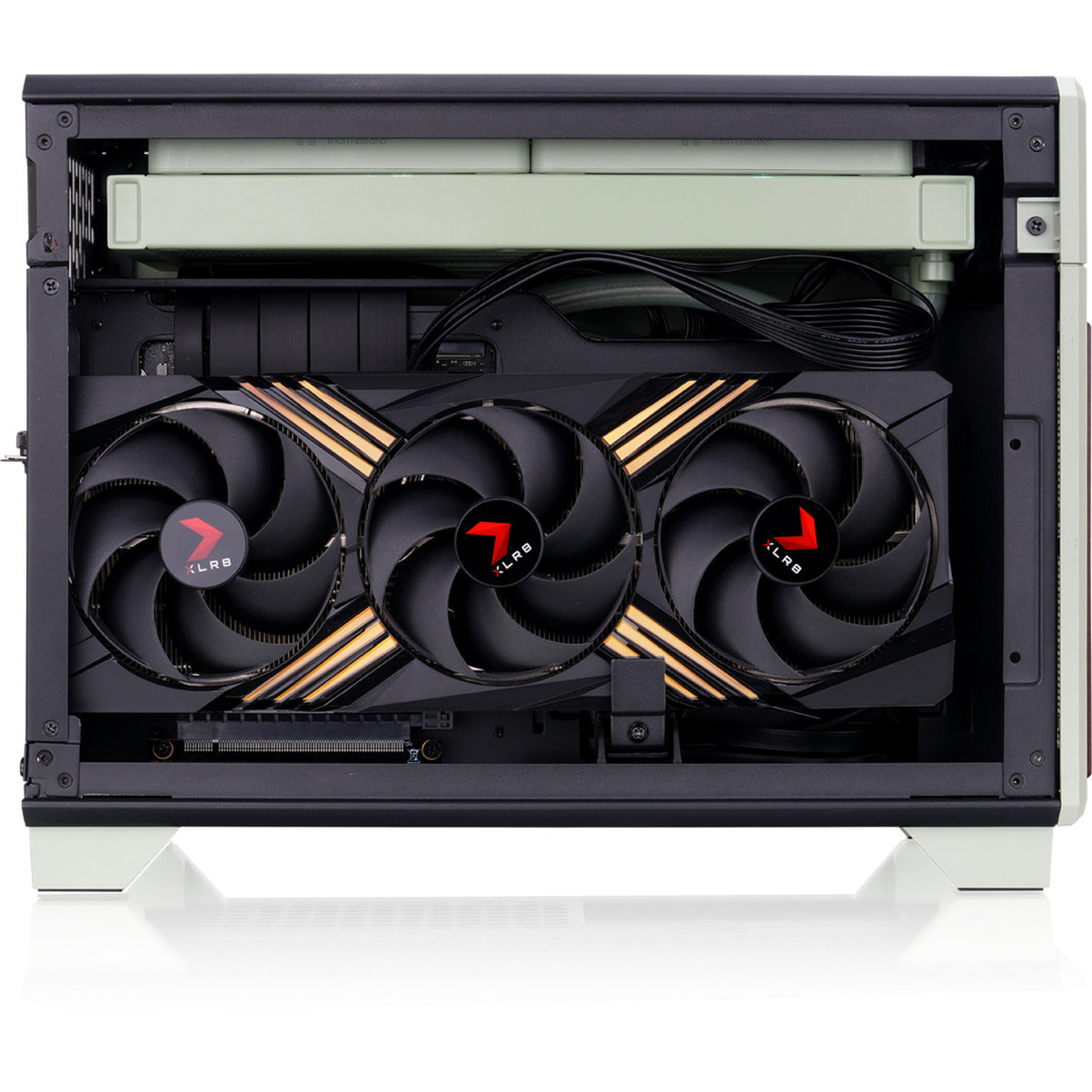 Thermaltake tr100 ws matcha green mini tower behuizing (lichtgroen | 2x usb-a | 1x usb-c)